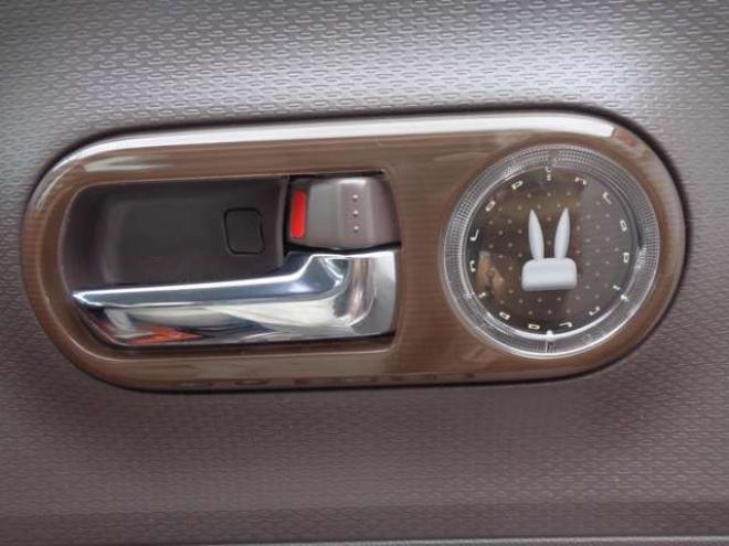 ラパンショコラ G 4WD　スマートキー　シートヒーター　ナビ　バックカメラ 660