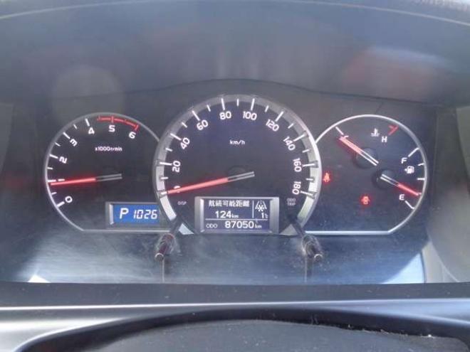 ハイエースバン2.8 DX ロング ディーゼルターボ 4WD　寒冷地仕様　415COBRA　丸目クラシックヘッドライトキット　SAFARIフロントリップスポイラー　16インチアルミ&トーヨーH30　リアヒーター　リアエアコン 2800