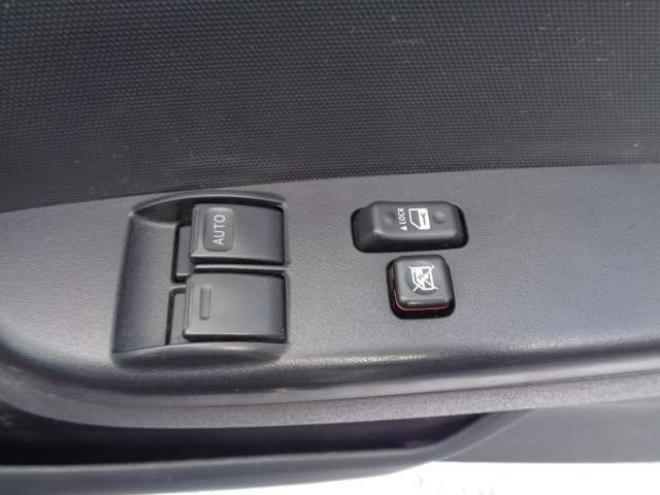 ハイエースバン2.8 DX ロング ディーゼルターボ 4WD　寒冷地仕様　415COBRA　丸目クラシックヘッドライトキット　SAFARIフロントリップスポイラー　16インチアルミ&トーヨーH30　リアヒーター　リアエアコン 2800