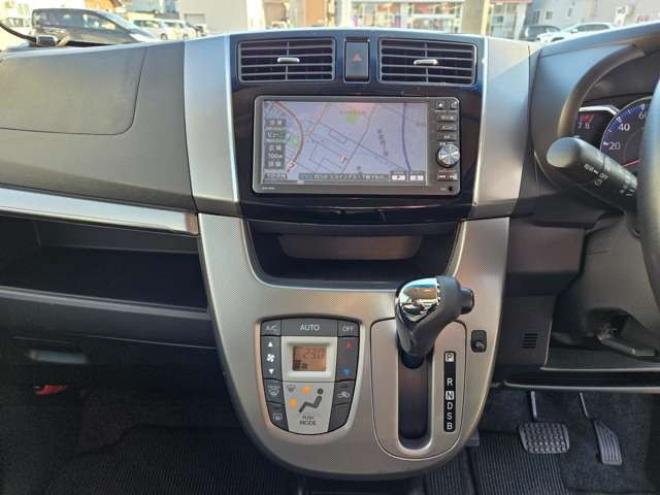 ムーヴカスタム RS SA 4WD　プッシュスタート　スマートキー　エンスタ　本革巻きステアリング　電動格納ミラー　フロントフォグ　ETC　横滑り防止　衝突被害軽減　アイドリングストップ　純正ナビ　フルセグTV　HDMI入出力対応　Bluetooth 660