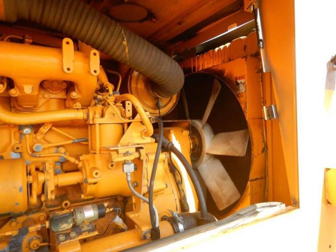 ホイールローダMG430E