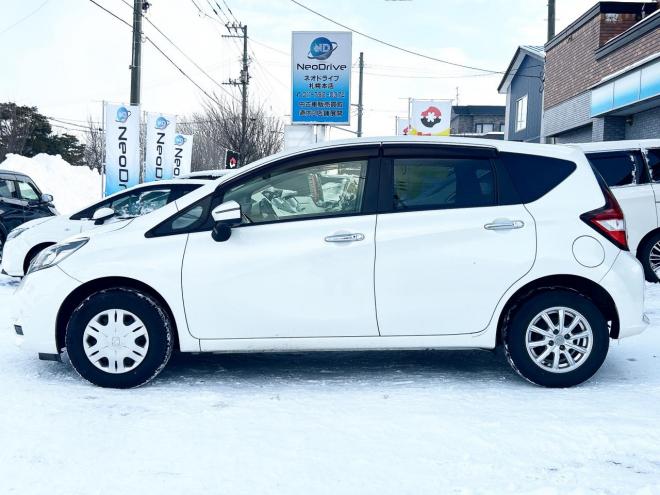 ノート1.2X FOURスマートセーフティED 4WD　ローンが不安な方＜優遇ローン＞本州仕入　寒冷地仕様　エマージェンシーブレーキ 4WD