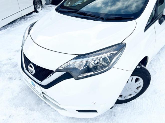 ノート1.2X FOURスマートセーフティED 4WD　ローンが不安な方＜優遇ローン＞本州仕入　寒冷地仕様　エマージェンシーブレーキ 4WD