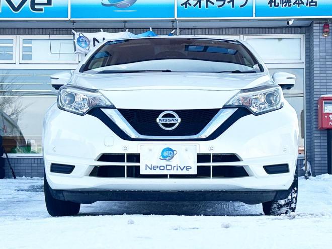 ノート1.2X FOURスマートセーフティED 4WD　ローンが不安な方＜優遇ローン＞本州仕入　寒冷地仕様　エマージェンシーブレーキ 4WD