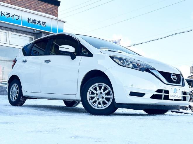ノート1.2X FOURスマートセーフティED 4WD　ローンが不安な方＜優遇ローン＞本州仕入　寒冷地仕様　エマージェンシーブレーキ 4WD