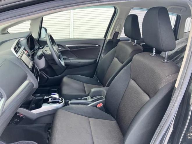 フィットハイブリッドFパッケージ 4WD 1500 5Dr