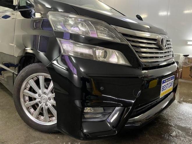 ヴェルファイア２．４Ｚ　プラチナセレクション　寒冷地仕様　禁煙車　パワーバックドア　両側パワースライドドア　ブラックレザーシートカバー　純正ＨＤＤナビ　地デジ　ＤＶＤ再生　Ｂｌｕｅｔｏｏｔｈ　リアフリップダウンモニター　ＨＩＤヘッドライト　ＥＴＣ 4WD 2400 5Dr