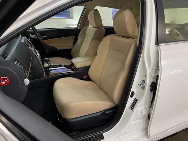 マークX２５０Ｇ　Ｆｏｕｒ　本州仕入　禁煙車　純正１６インチＡＷ　スタッドレスタイヤ付　イクリプスナビ　地デジ　バックカメラ　純正ＨＩＤヘッドライト　エコ＆スノー＆スポーツモード　横滑り防止装置　ＰＵＳＨスタート　スマートキー 4WD 2500 4Dr