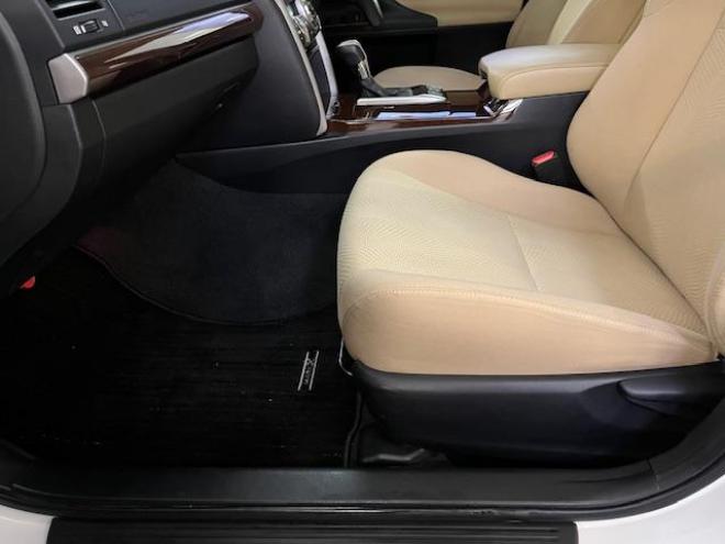 マークX２５０Ｇ　Ｆｏｕｒ　本州仕入　禁煙車　純正１６インチＡＷ　スタッドレスタイヤ付　イクリプスナビ　地デジ　バックカメラ　純正ＨＩＤヘッドライト　エコ＆スノー＆スポーツモード　横滑り防止装置　ＰＵＳＨスタート　スマートキー 4WD 2500 4Dr