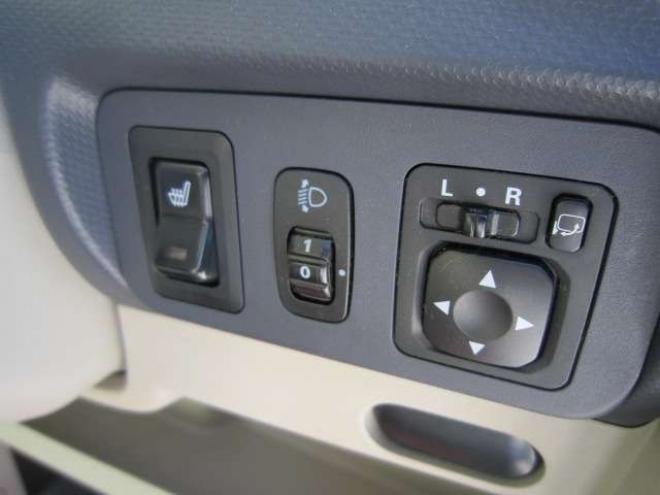 オッティS FOUR 4WD　1オーナー 4WD 5速MT 走行14000km シートヒーター キーレス CD プライバシーガラス 記録簿 夏冬タイヤ付 1年間走行無制限保証付 660