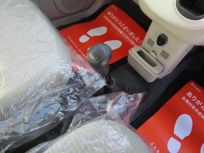 オッティS FOUR 4WD　1オーナー 4WD 5速MT 走行14000km シートヒーター キーレス CD プライバシーガラス 記録簿 夏冬タイヤ付 1年間走行無制限保証付 660