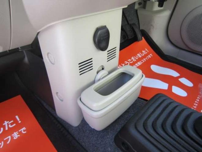 オッティS FOUR 4WD　1オーナー 4WD 5速MT 走行14000km シートヒーター キーレス CD プライバシーガラス 記録簿 夏冬タイヤ付 1年間走行無制限保証付 660