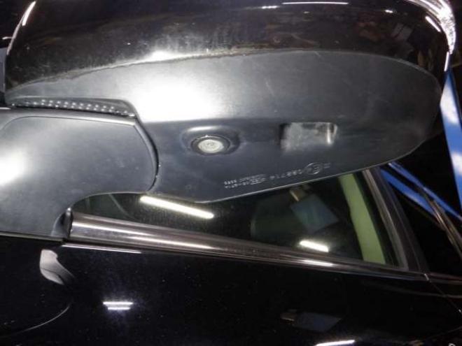 ランドクルーザー200 4.6 ZX 4WD　本州仕入・ナビ・TV・B/T・サンルーフ・革　Bカメラ・ガナドールマフラー・ヒッチメンバー・シートヒーター・エアコン・電動シート・電動リアゲート 4600