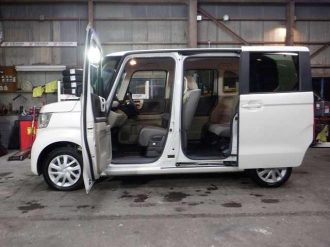 N-BOXG EX ホンダセンシング 4WD　本州仕入・ナビ・TV・B/T・Bカメラ・両側電動・LEDヘッドライト・1オーナー・スマートキー・プッシュスタート・シートヒーター・オートライト・衝突軽減・クルコン・ステアリングスイッチ・クリアランスソナー 660