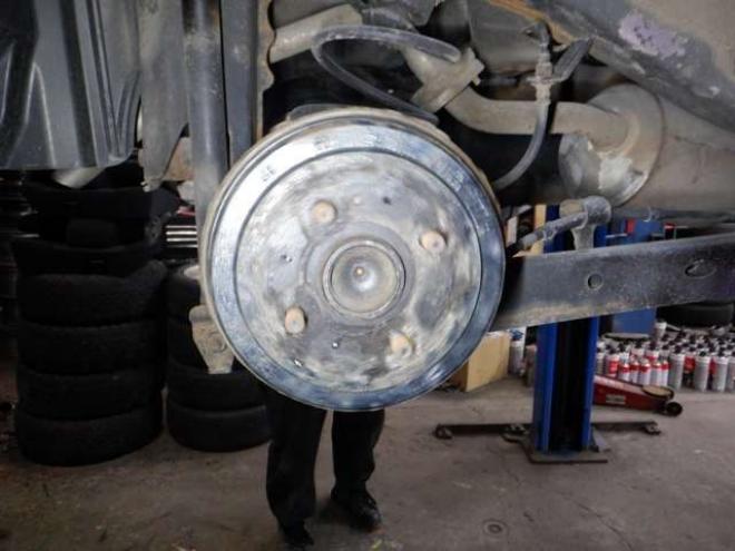 ミラココアL 4WD　ナビ・TV・B/T・Bカメラ・社外エンスタ・車検新規2年・リア修復済み・キーレスキー・エコアイイドル・ライトレベライザー・ベンチシート 660