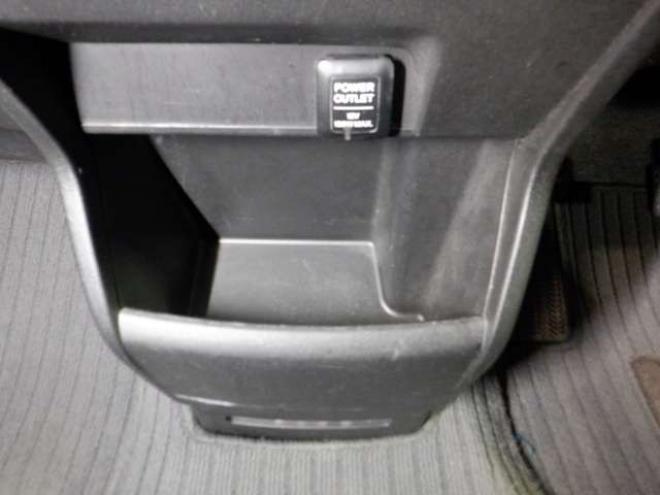 フリード1.5 G ジャストセレクション 4WD　Bluetoothオーディオ・ETC・両側パワスラ・ワイパーデアイサー・HID・スマートキー・ドアバイザー・ナビ・B/T・TV・バックカメラ 1500