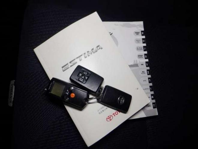 エスティマ2.4 アエラス 4WD　ナビ・TV・B/T・Bカメラ・両側パワスラ　ETC　クルコン　エンスタ　フリップダウンモニター　ワイパーデアイサー　HID　フォグランプ 2400