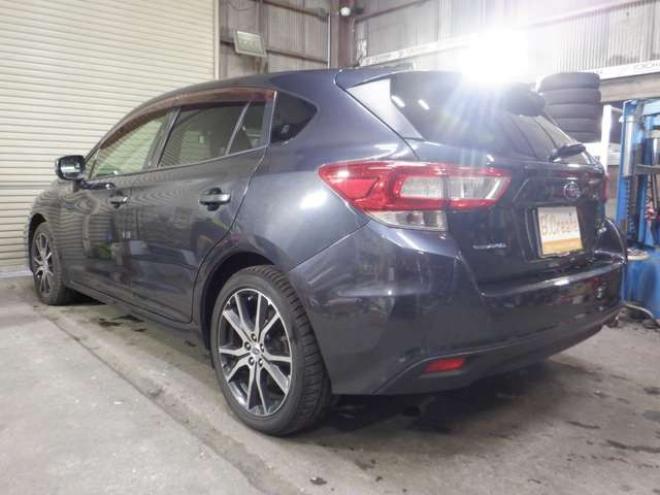 インプレッサスポーツ 2.0 i-L アイサイト 4WD　ブラックレザーセレクション　本州仕入れ　4WD　MOPナビ　B/T　TV　バックカメラ　ETC　クルコン　シートヒーター　レザーシート　衝突軽減　LEDヘッドライト　フォグランプ　ドアバイザー　スマートキー 2000