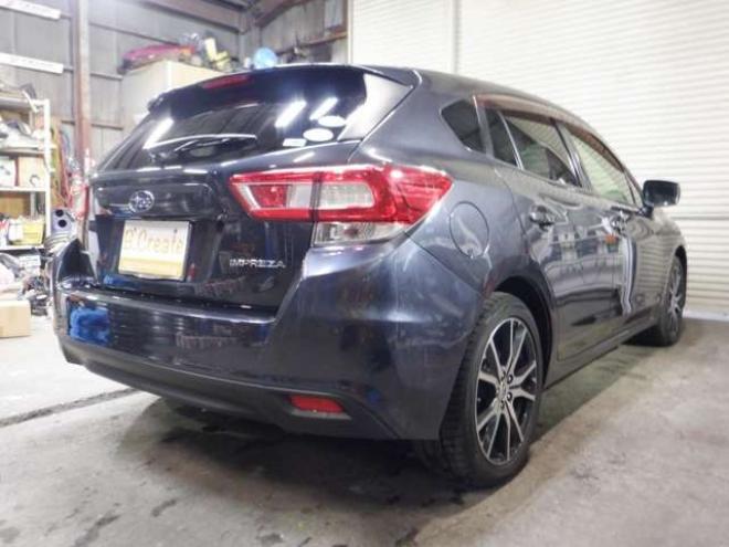 インプレッサスポーツ 2.0 i-L アイサイト 4WD　ブラックレザーセレクション　本州仕入れ　4WD　MOPナビ　B/T　TV　バックカメラ　ETC　クルコン　シートヒーター　レザーシート　衝突軽減　LEDヘッドライト　フォグランプ　ドアバイザー　スマートキー 2000