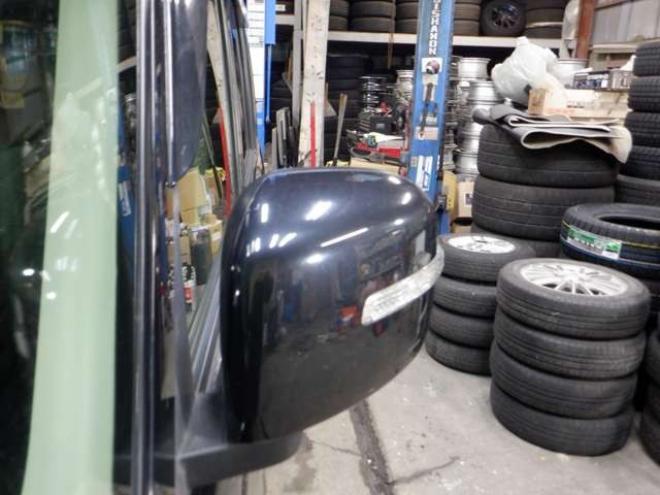 スペーシアカスタム XS 4WD　SDナビ・DTV・USB接続・4WD・パワースライドドア・シートヒーター・HID・フォグランプ・スマートキー・プッシュスタート 660