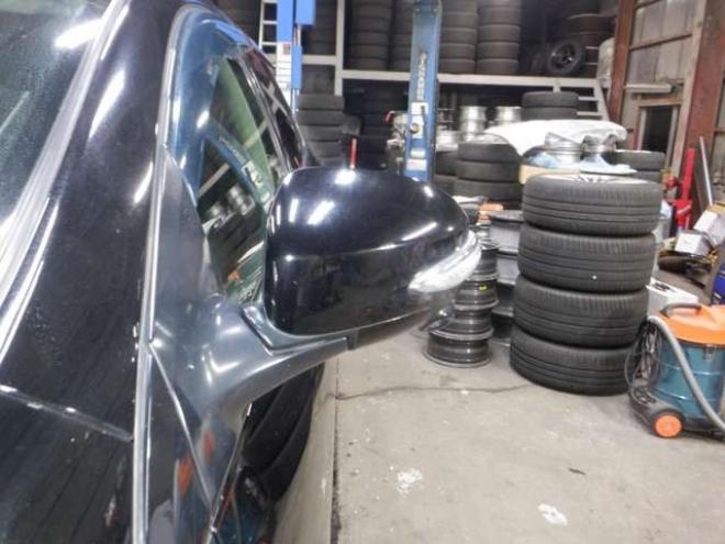 ムラーノ2.5 250XV FOUR 4WD　本州仕入・後期型・メーカーナビ・TV・Bカメラ・サイドカメラ・B/T・革シート・インテリキー・プッシュスタート・ETC・前席パワーシート・クルコン・HID・シートヒーター・フォグランプ・BOSEサウンド 2500