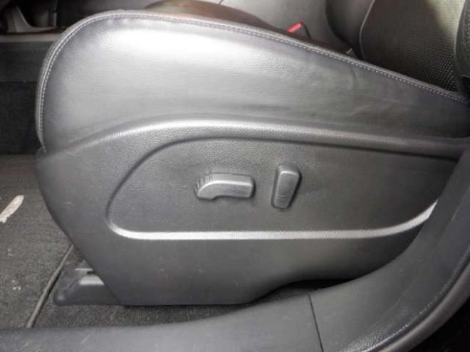 ムラーノ2.5 250XV FOUR 4WD　本州仕入・後期型・メーカーナビ・TV・Bカメラ・サイドカメラ・B/T・革シート・インテリキー・プッシュスタート・ETC・前席パワーシート・クルコン・HID・シートヒーター・フォグランプ・BOSEサウンド 2500