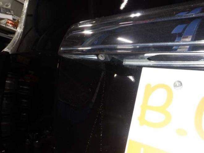 ステップワゴン2.0 スパーダ Z 4WD　ナビ・TV・Bカメラ・B/T・両側電動・スマートキー・ETC・HID・フルフラットシート・VSA・ミラーヒーター・ワイパーデアイサー・リアヒーター・オートライト 2000