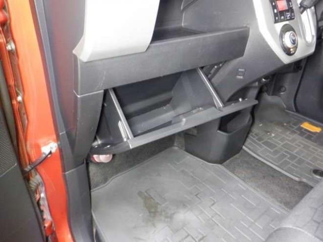 ウェイクG SA 4WD　本州仕入　ナビ　TV　LEDヘッドライト　両側電動　シートヒーター　スマアシ　ターボ　スマートキー　プッシュスタート　オートライト　ベンチシート　アイドリングストップ　フォグランプ 660