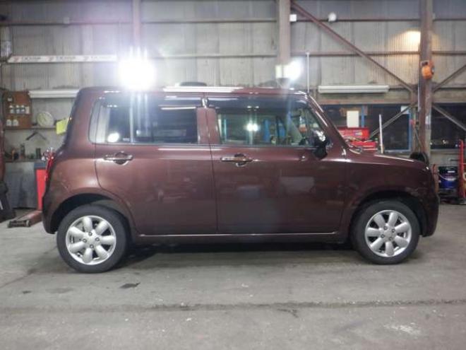 ラパンX 4WD　ナビ・TV・バックカメラ・USB・スマートキー・プッシュスタート・シートヒーター・ETC・ライトレベライザー・ドアバイザー・電動格納ドアミラー 660