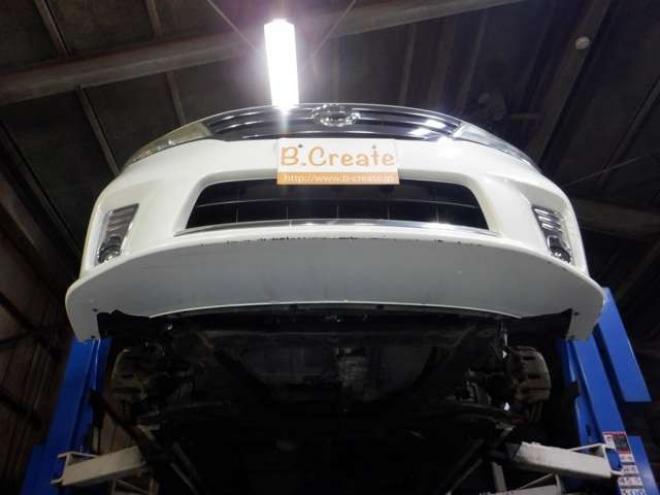 セレナ2.0 ハイウェイスター 4WD　ナビ・TV・Bカメラ・B/T・両側電動・インテリキー・プッシュスタート・アイドリングストップ・クルコン・HID・ETC・フォグランプ・純正AW・寒冷地仕様・純正エンスタ・リア席サンシェード 2000