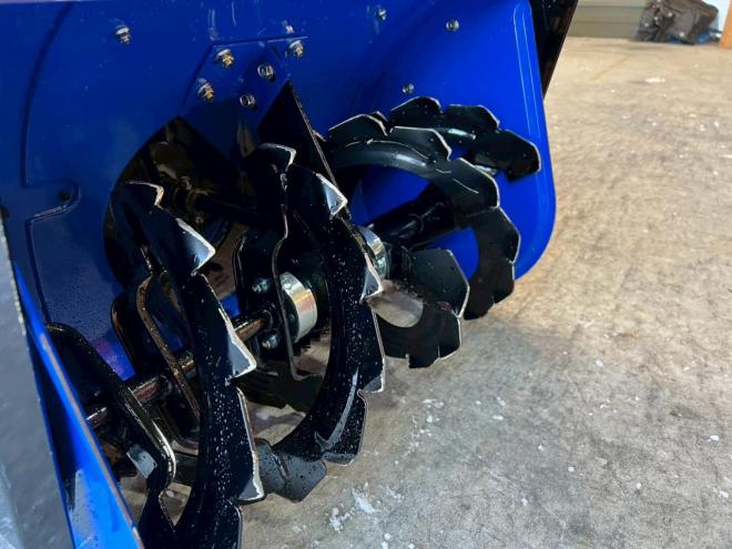 除雪機お手頃現状販売！ヤマハ　YSF860！静音モデル！ブレード付き！