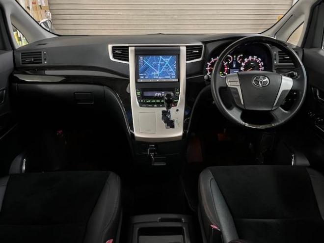 ヴェルファイア２．４Ｚ　ゴールデンアイズ　後期型　ワンオーナー　寒冷地仕様　禁煙車　両側パワースライドドア　パワーバックドア　純正ＨＤＤナビ　地デジ　ＤＶＤ再生　Ｂｌｕｅｔｏｏｔｈ　純正リアフリップダウンモニター　エンジンスターター　ＥＴＣ 4WD 2400 5Dr