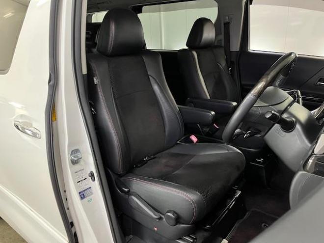 ヴェルファイア２．４Ｚ　ゴールデンアイズ　後期型　ワンオーナー　寒冷地仕様　禁煙車　両側パワースライドドア　パワーバックドア　純正ＨＤＤナビ　地デジ　ＤＶＤ再生　Ｂｌｕｅｔｏｏｔｈ　純正リアフリップダウンモニター　エンジンスターター　ＥＴＣ 4WD 2400 5Dr