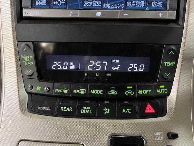 ヴェルファイア２．４Ｚ　ゴールデンアイズ　後期型　ワンオーナー　寒冷地仕様　禁煙車　両側パワースライドドア　パワーバックドア　純正ＨＤＤナビ　地デジ　ＤＶＤ再生　Ｂｌｕｅｔｏｏｔｈ　純正リアフリップダウンモニター　エンジンスターター　ＥＴＣ 4WD 2400 5Dr