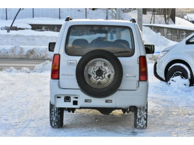 ジムニーXC　４ＷＤ　ターボ　本州仕入　夏／冬タイヤ　社外ナビ／フルセグＴＶ