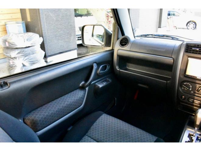 ジムニーXC　４ＷＤ　ターボ　本州仕入　夏／冬タイヤ　社外ナビ／フルセグＴＶ