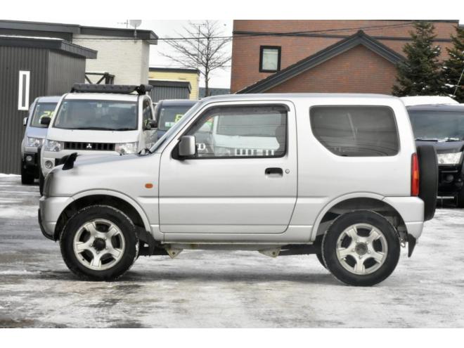 ジムニーXG　４ＷＤ　本州仕入　５ＭＴ　ブリジストンスタッドレス　社外ナビ　ＥＴＣ