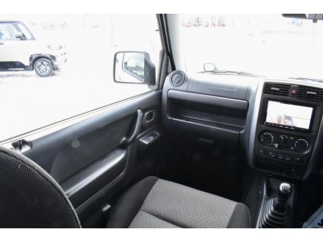 ジムニーXG　４ＷＤ　本州仕入　５ＭＴ　ブリジストンスタッドレス　社外ナビ　ＥＴＣ