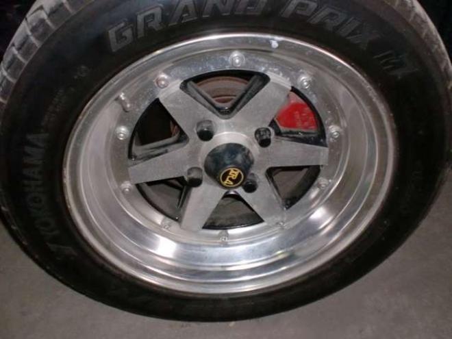 コロナクーペ 2000GT　エンジン18R バケットシート　社外アルミロンシャン　2シーター　ソレックスキャブ 2WD 2000