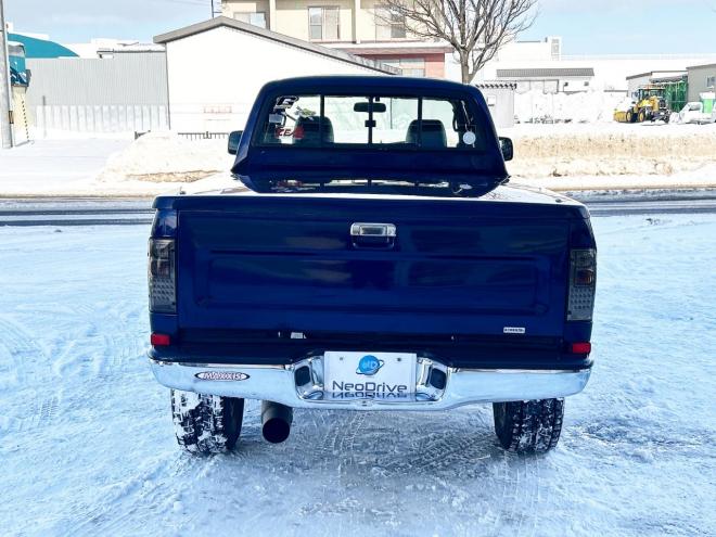 ハイラックススポーツPU EXTキャブ2.4DTワイドボディ4WD　ローンが不安な方＜優遇ローン＞　ユーザー買取車　ディーゼル車　リフトアップ　LEDライト　LEDテール 4WD 2400 5Dr