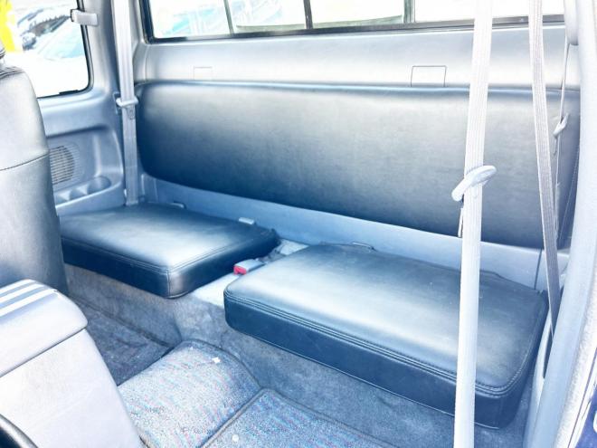 ハイラックススポーツPU EXTキャブ2.4DTワイドボディ4WD　ローンが不安な方＜優遇ローン＞　ユーザー買取車　ディーゼル車　リフトアップ　LEDライト　LEDテール 4WD 2400 5Dr