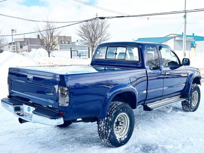 ハイラックススポーツPU EXTキャブ2.4DTワイドボディ4WD　ローンが不安な方＜優遇ローン＞　ユーザー買取車　ディーゼル車　リフトアップ　LEDライト　LEDテール 4WD 2400 5Dr