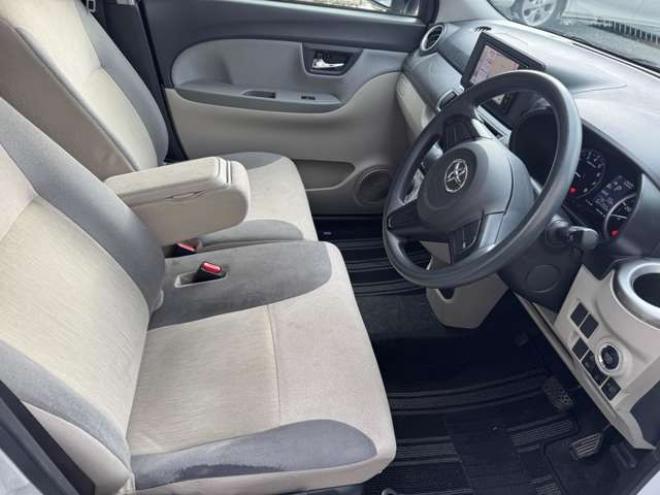 ピクシスジョイF 660 X SAIII　ナビ　TV　FF車 2WD 660