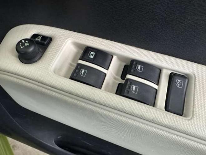 ミラココアX スペシャル 4WD　12カ月点検済　下廻り防錆塗装済 660