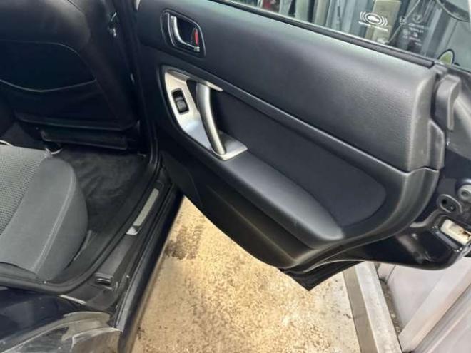 レガシィワゴン2.0 GT 4WD　5速　プッシュスタート　Tベルト交換 2000