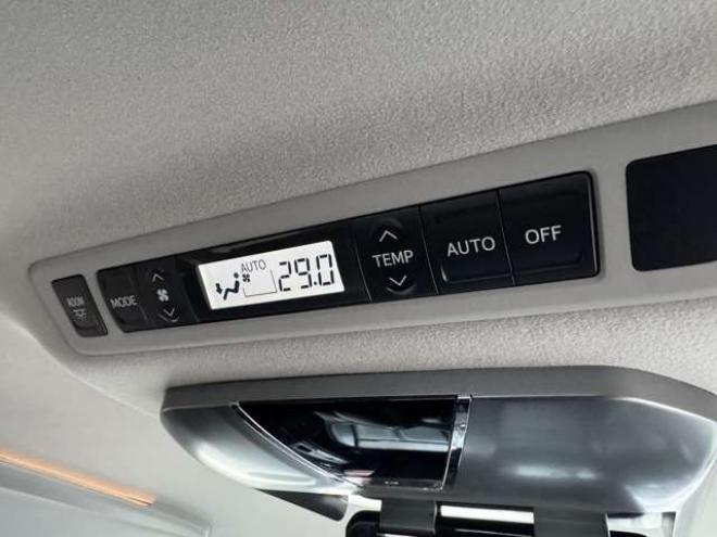 ヴェルファイア2.4 Z プラチナセレクション 4WD　Egスターター　両側Pスライド　パワーバックドア 2400