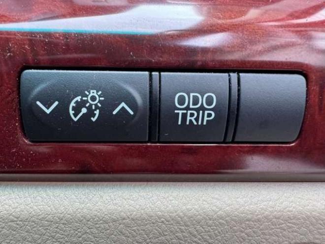 ヴェルファイア2.4 X 4WD　夏冬タイヤ　ナビ　TV　Bカメラ　Bluetooth　Pスライド　Egスターター 2400