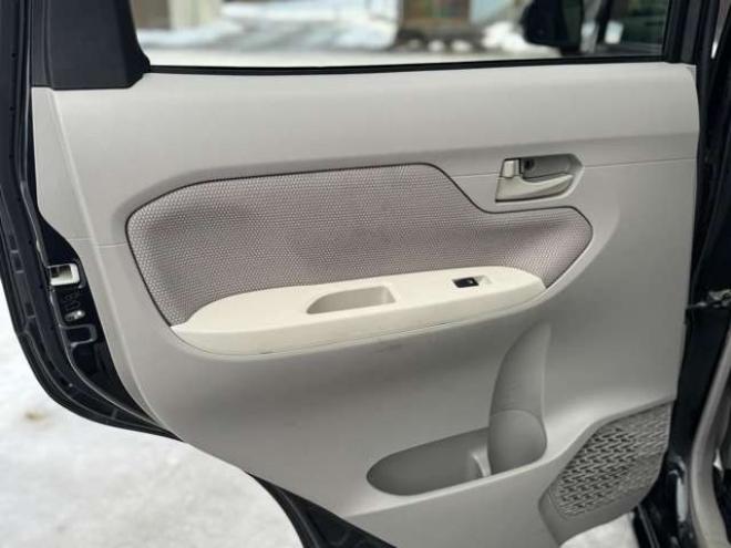 ムーヴX SA 4WD　キーフリー　プッシュスタート 660