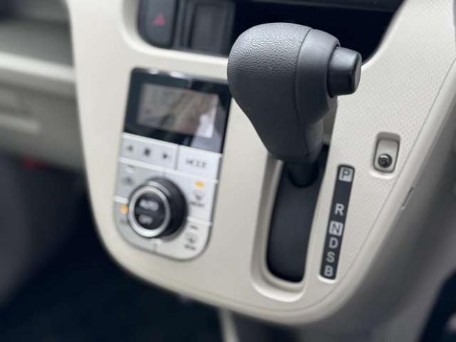 ムーヴX SA 4WD　キーフリー　プッシュスタート 660