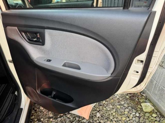 ピクシスジョイC 660 X 4WD　ナビ　TV　Bカメラ　Bluetooth　1年保証　12ヵ月点検済　下廻り防錆塗装済 660